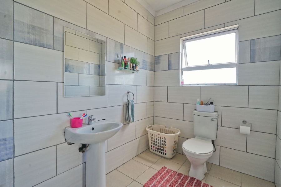 4 Bedroom Property for Sale in Cosy Corner Eastern Cape